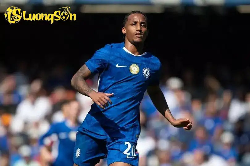 Joao Pedro cũng chia sẻ là chuyển nhà đến London (Ảnh: football.london) Joao Pedro cũng chia sẻ là chuyển nhà đến London (Ảnh: football.london)