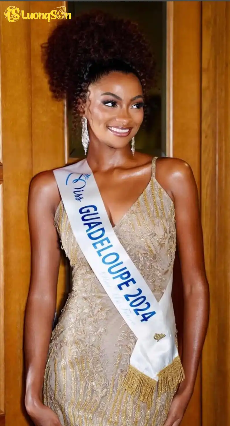 Avisia từng đoán đúng top 3 Quả bóng vàng 2024 và 2 kỳ Hoa hậu Pháp gần đây Avisia từng đoán đúng top 3 Quả bóng vàng 2024 và 2 kỳ Hoa hậu Pháp gần đây