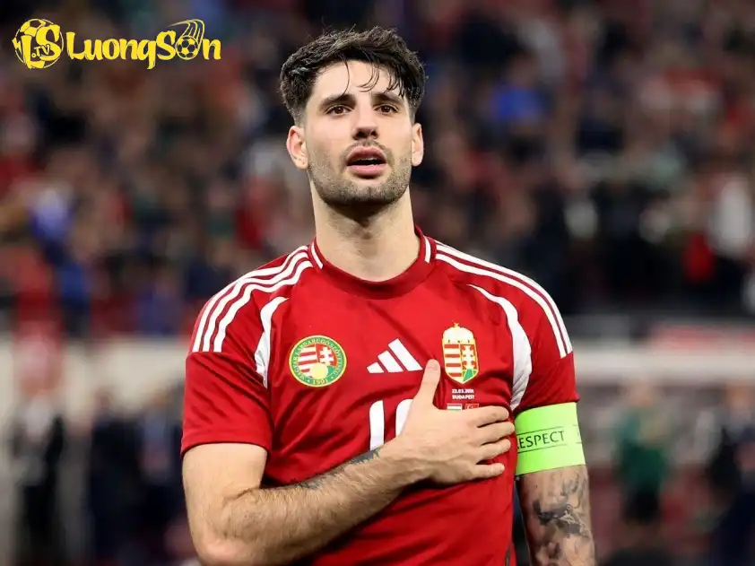 Szoboszlai vẫn sẽ là niềm hy vọng hàng đầu của Hungary tại vòng loại World Cup 2026 (Ảnh: Reuters) Szoboszlai vẫn sẽ là niềm hy vọng hàng đầu của Hungary tại vòng loại World Cup 2026 (Ảnh: Reuters)