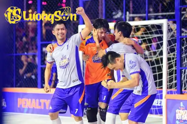 Tiger Street Football 2025 khép lại nhưng hành trình “Bóng lăn bất tận” vẫn sẽ luôn ở đó để tiếp lửa đam mê cho mọi thế hệ yêu bóng đá về sau Tiger Street Football 2025 khép lại nhưng hành trình “Bóng lăn bất tận” vẫn sẽ luôn ở đó để tiếp lửa đam mê cho mọi thế hệ yêu bóng đá về sau