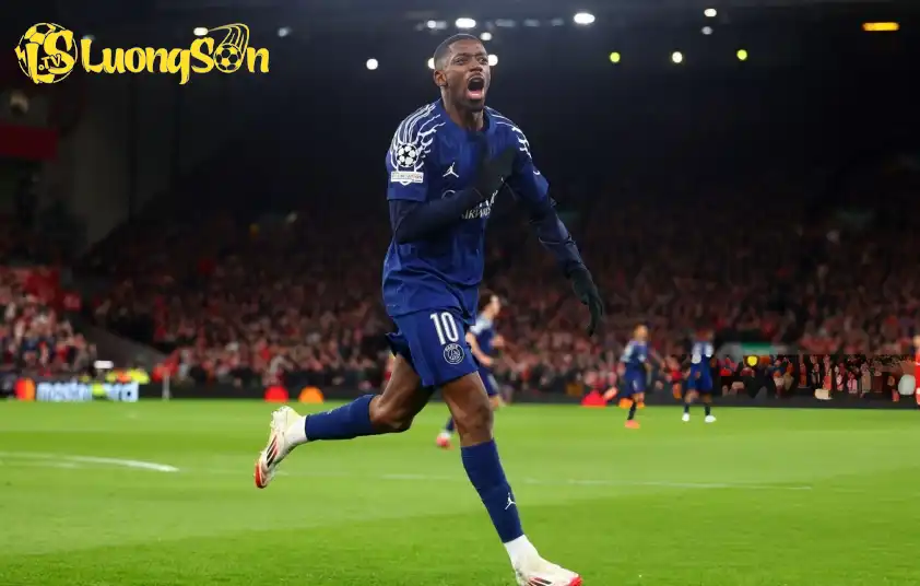 Dembele thể hiện phong độ chói sáng ở mùa giải 2024/25 Dembele thể hiện phong độ chói sáng ở mùa giải 2024/25