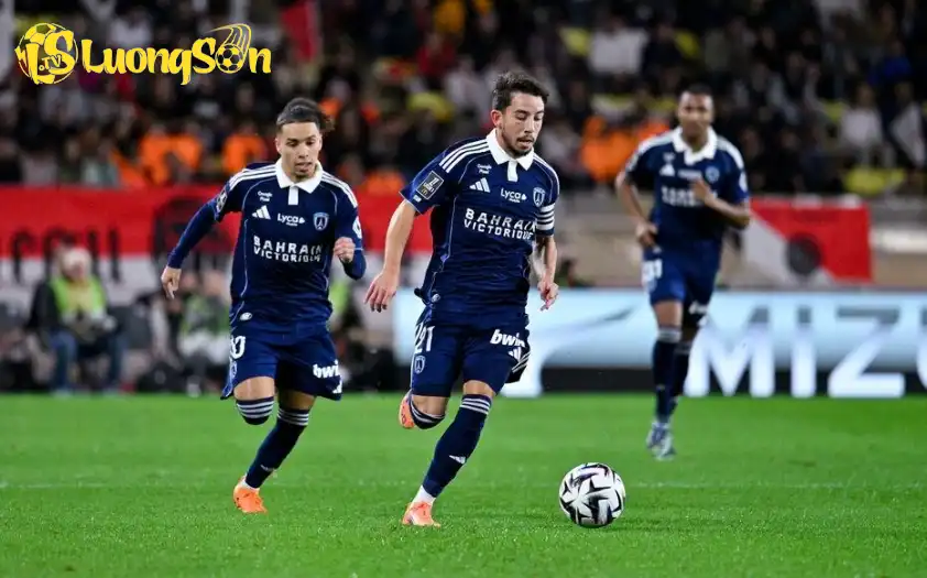 Đội chủ nhà và đội khách được dự đoán sẽ chia điểm trong trận đấu này. Đội chủ nhà và đội khách được dự đoán sẽ chia điểm trong trận đấu này.