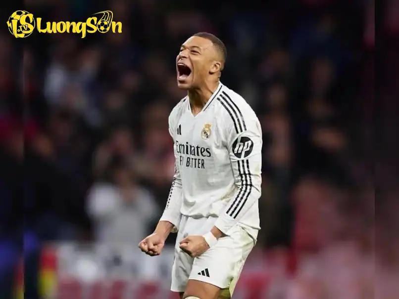 Mbappe đáng ra có thể cập bến Real Madrid sớm hơn (Ảnh: CLB) Mbappe đáng ra có thể cập bến Real Madrid sớm hơn (Ảnh: CLB)