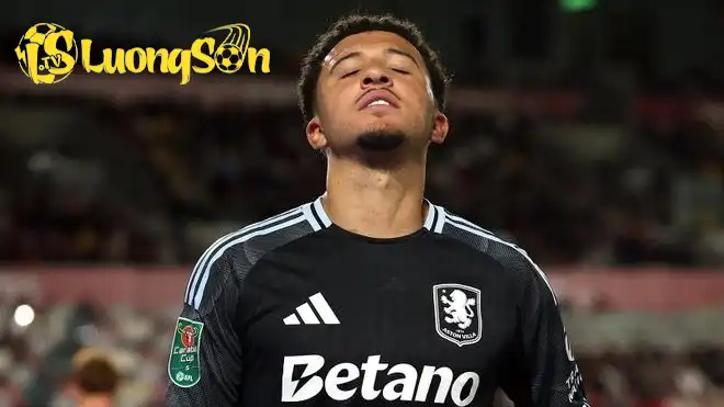 Anh được coi là bản hợp đồng tệ nhất lịch sử MU Anh được coi là bản hợp đồng tệ nhất lịch sử MU