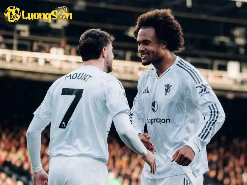 Chấn thương của Cunha và Sesko sẽ tạo điều kiện cho Mount và Zirkzee có cơ hội ra sân thi đấu Chấn thương của Cunha và Sesko sẽ tạo điều kiện cho Mount và Zirkzee có cơ hội ra sân thi đấu